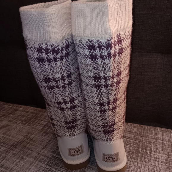 UGG sweater boots new - Picture 6 of 7